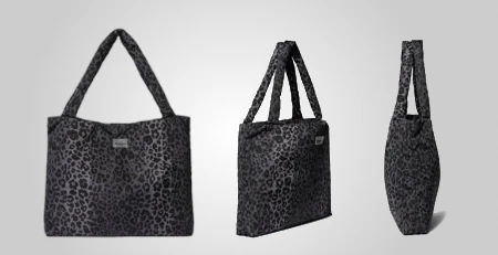 3 fotos van Studio Noos Puffy Mom Bag Grijs Panterprint