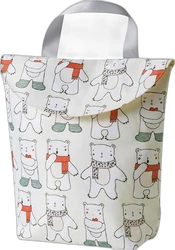 Witte wetbag met flap en handvat, bedrukt met getekende ijsberen met sjaals en laarzen.