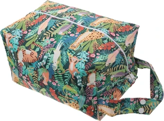 Luieretui pod-tas met groene jungleprint en rits Rechthoekige luieretui pod-tas met groene jungleprint, rits en draaglus
