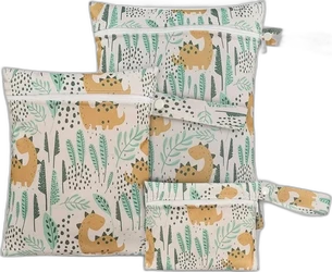 Set van 3 beige wetbags met jungle dino print Drie beige wetbags met okergele dino's, groene junglebladeren, witte ritsen en lusjes
