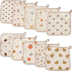 ShopVlot hydrofiele washandjes 10 stuks met prints 25x25 cm Set van tien vierkante hydrofiele washandjes met verschillende kinderprints zoals beren appels regenbogen en hartjes