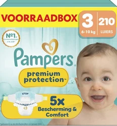 Pampers Premium Protection Maat 3 voorraadbox met 210 luiers en baby afbeelding.