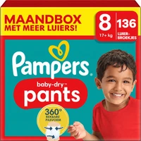 Rode Pampers Baby-Dry Pants maandbox maat 8 met 136 luierbroekjes en lachend kind