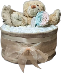 Luxe 1-laags luiertaart met knuffel en roze-blauwe roos Beige luiertaart met luiers, strik, knuffel, sokje en roze-blauwe roos voor gender reveal